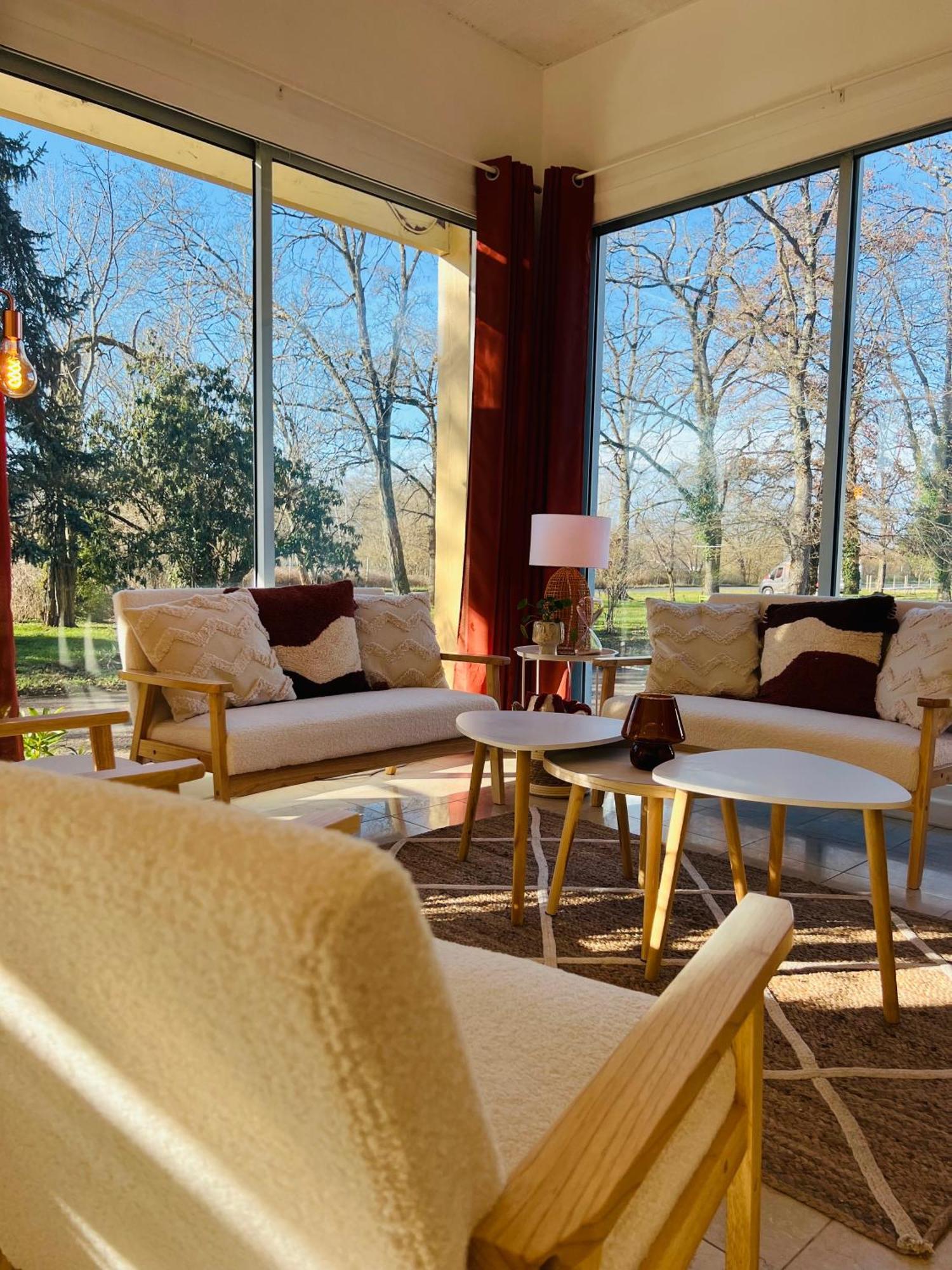 Motel Les Broussailles Mesves-sur-Loire Kültér fotó