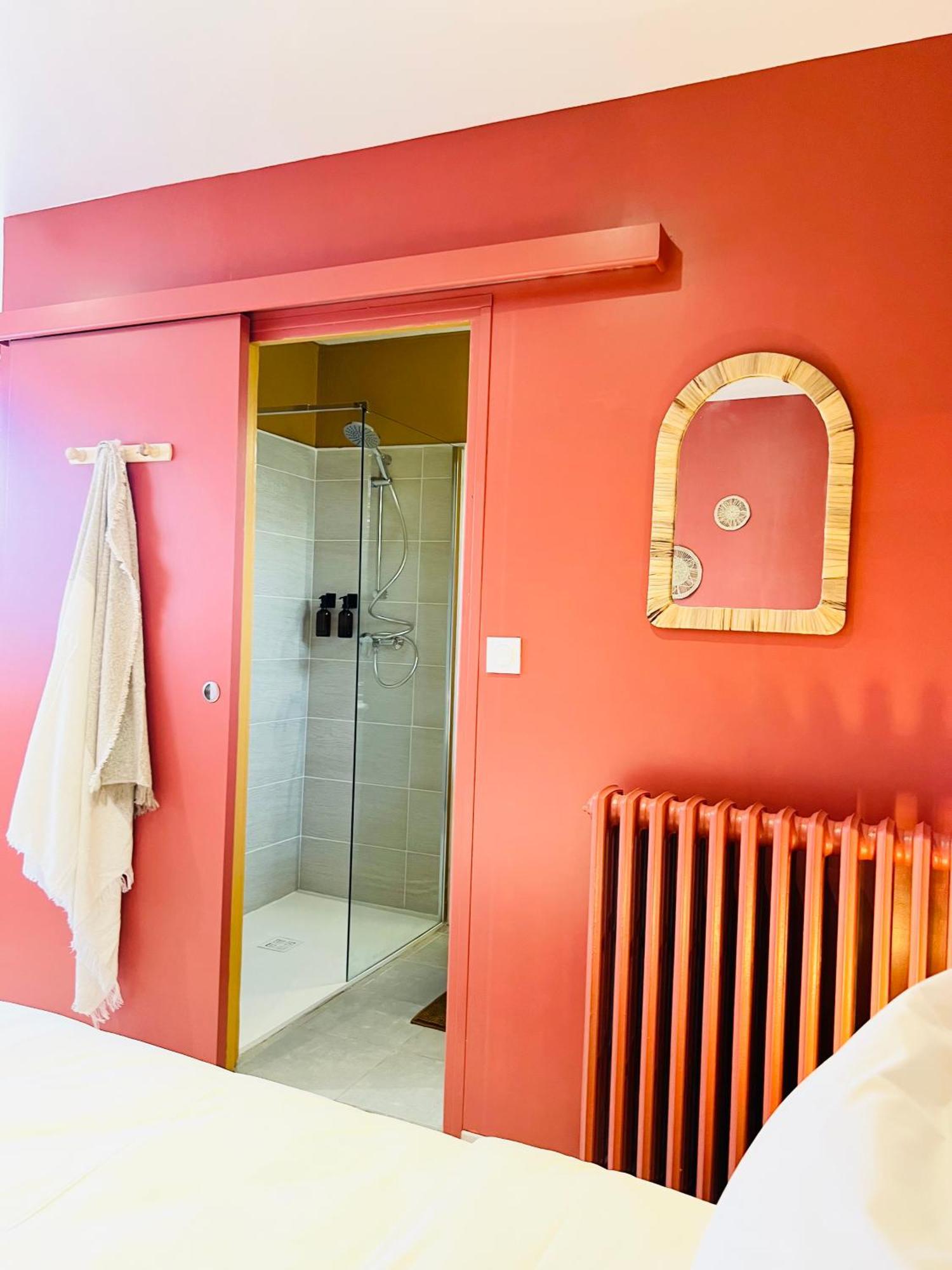 Motel Les Broussailles Mesves-sur-Loire Kültér fotó