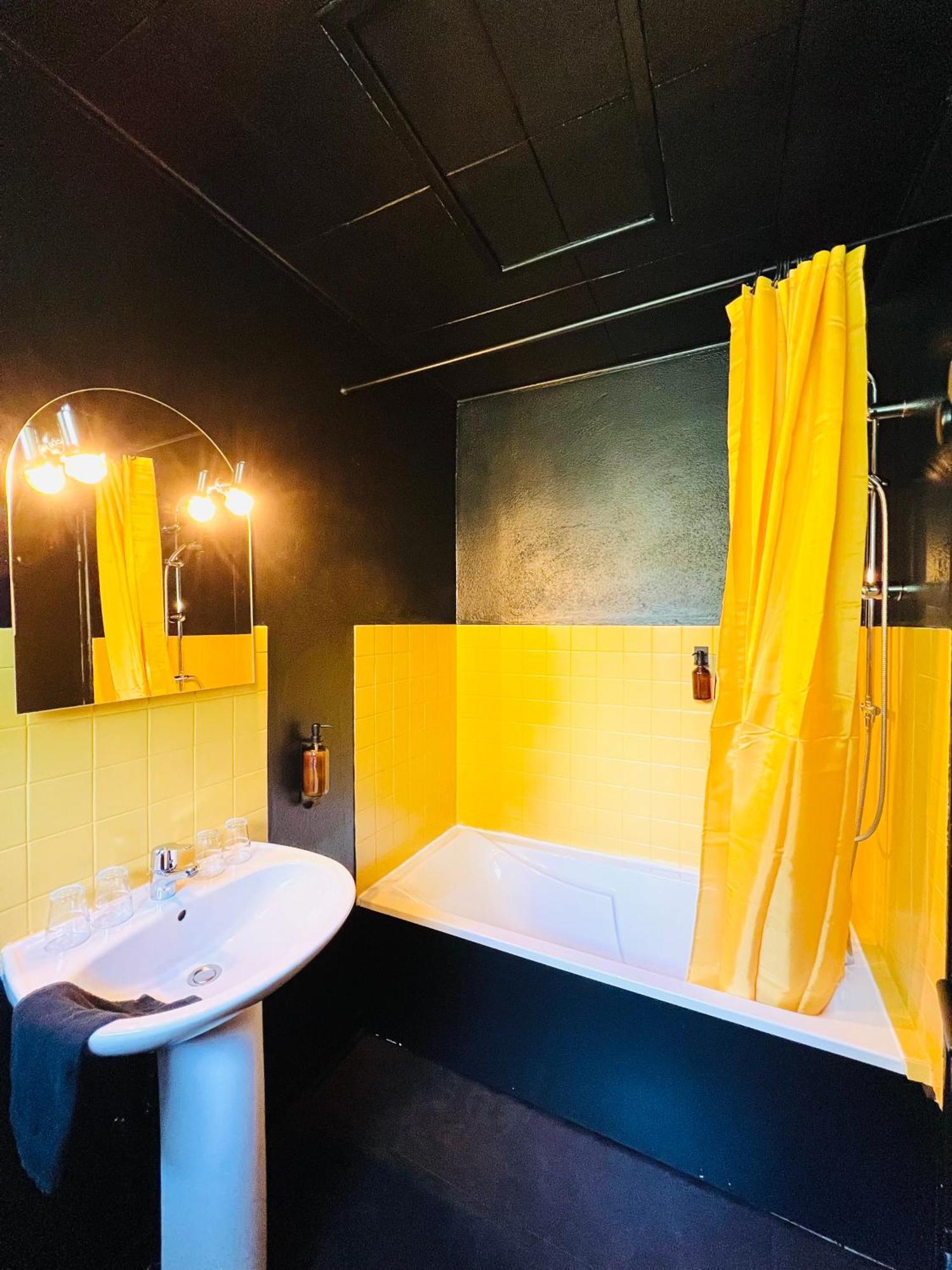 Motel Les Broussailles Mesves-sur-Loire Kültér fotó