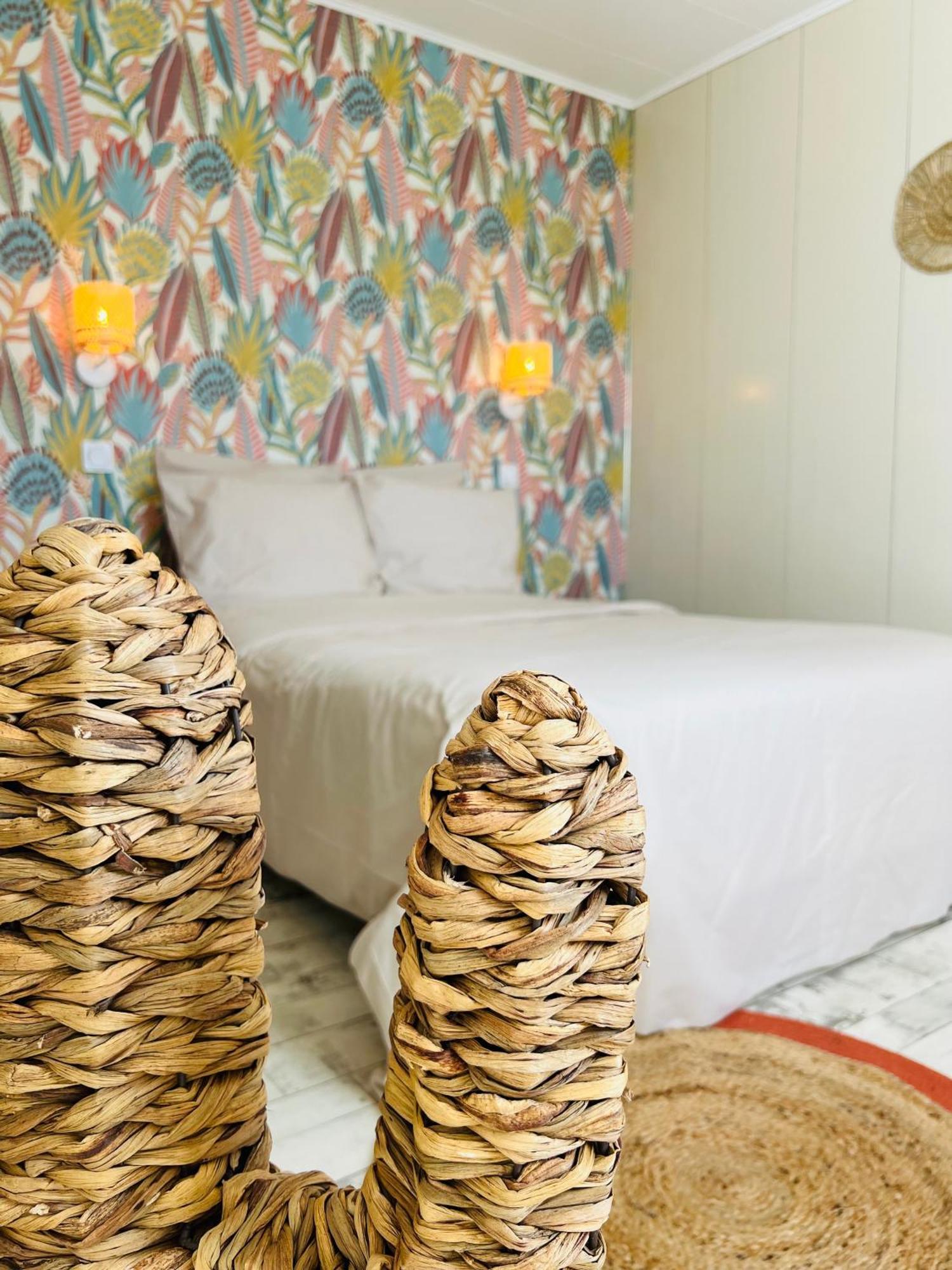 Motel Les Broussailles Mesves-sur-Loire Kültér fotó